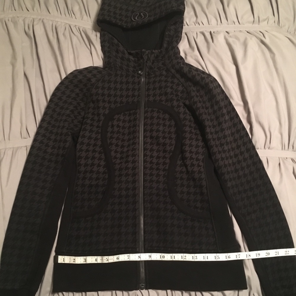 Lululemon zip up